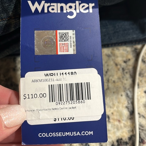 Arkansas Razorbacks Wrangler Denim Jacket - Picture 8 of 8